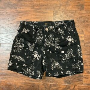 Lee Black and White Cargo Shorts with Floral Print